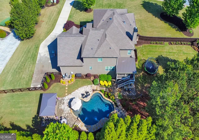 2nd image of 5725 Sunburst Dr, Powder Springs, GA 30127 | MLS# 10741831