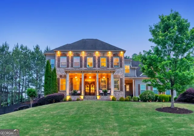 3rd image of 5725 Sunburst Dr, Powder Springs, GA 30127 | MLS# 10741831