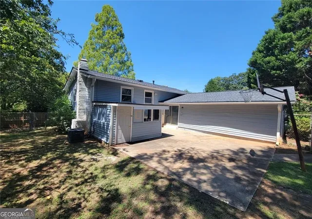Photo 3 of Single family home for sale at 3623 Broadview Ct, Decatur, GA 30032 | MLS# 10832215 | Listing updated on 2026-09-07