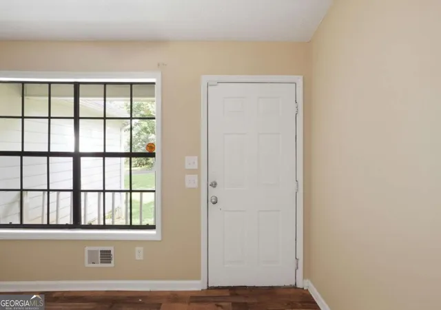Photo 2 of Single family home for sale at 3971 Woodbridge Dr, Snellville, GA 30039 | MLS# 10821500 | Listing updated on 2026-09-21