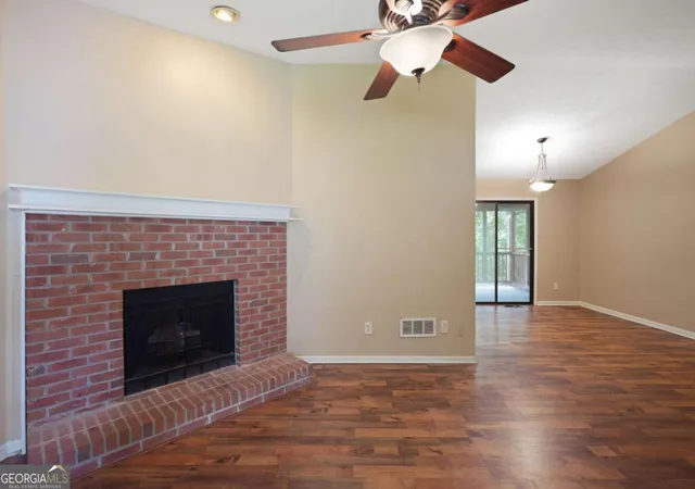 Photo 3 of Single family home for sale at 3971 Woodbridge Dr, Snellville, GA 30039 | MLS# 10821500 | Listing updated on 2026-09-21