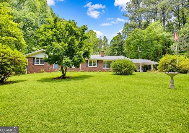 Homes for sale in Tyrone, GA | 717 Tyrone Rd, Tyrone, GA 30290 | MLS# 10762304