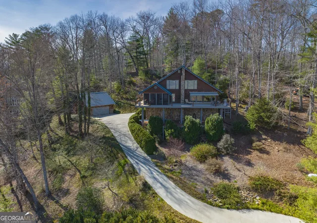 Photo 2 of Single family home for sale at 369 Deals Gap Rd, Robbinsville, NC 28771 | MLS# 10718734 | Listing updated on 2026-04-14