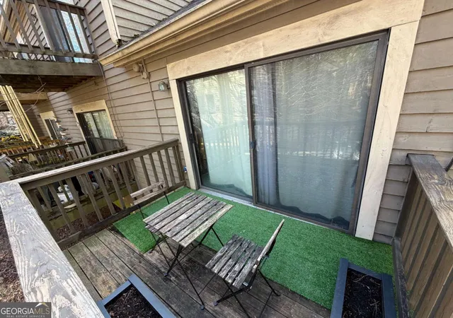image of 3044 Steeplechase Dr, Alpharetta, GA 30004