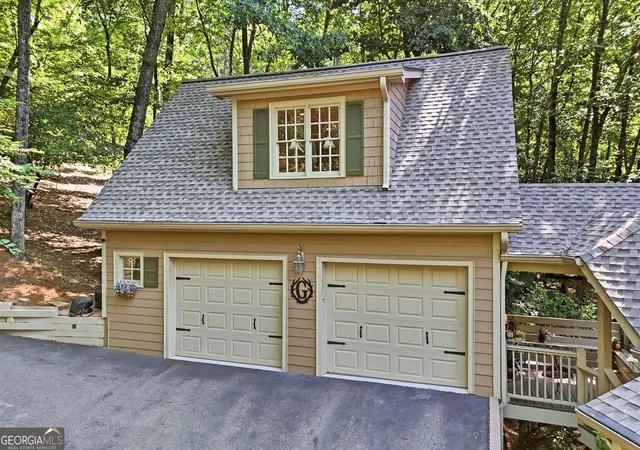 Photo 3 of Single family home for sale at 137 Lady Slipper Ln, Jasper, GA 30143 | MLS# 10814066 | Listing updated on 2026-09-21