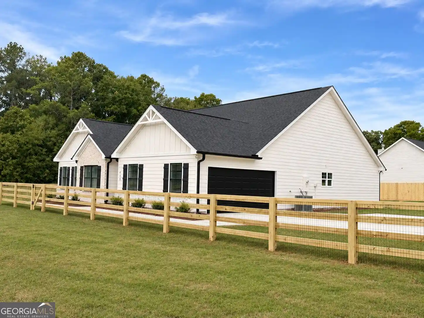 Single family home for sale at 406 Myles Wy, Winder, GA 30680 | MLS# 10811824