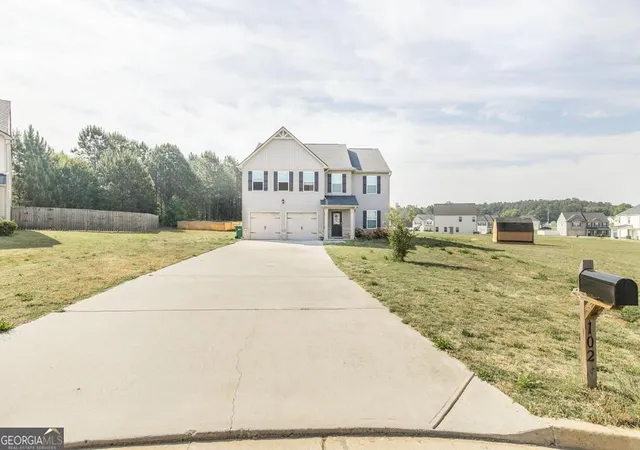 Homes for sale in Jackson, GA | 102 Clarks Ct #96, Jackson, GA 30233 | MLS# 10739108