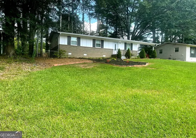 1st image of 619 Se Inglewood Dr, Smyrna, GA 30080 | MLS# 10755111