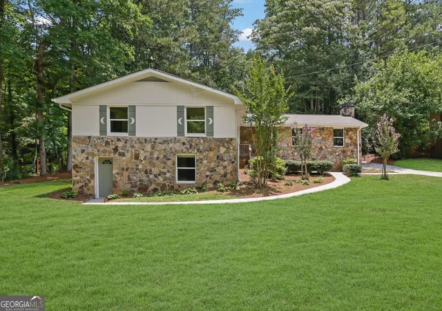 Photo 1 of Single family home for sale at 2270 Addison Rd Ne, Marietta, GA 30066 | MLS# 10798477 | Listing updated on 2026-09-13