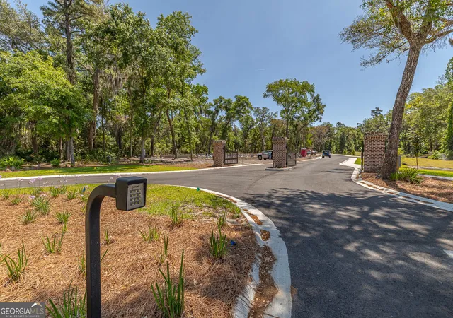 2nd image of 124 Canopy Ln, St. Simons, GA 31522 | MLS# 10686481