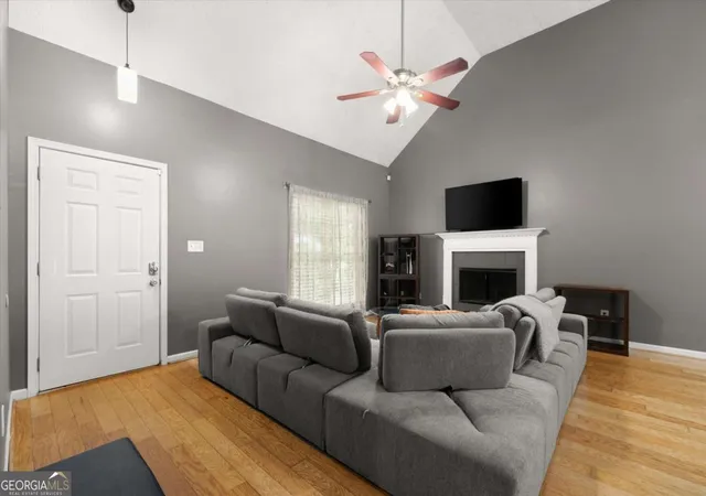 Photo 4 of Single family home for sale at 2119 Mulberry St, East Point, GA 30344 | MLS# 10820395 | Listing updated on 2026-09-12