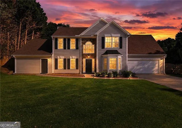 Photo 1 of Single family home for sale at 1835 Westwind Dr, Cumming, GA 30041 | MLS# 10781119 | Listing updated on 2026-08-24
