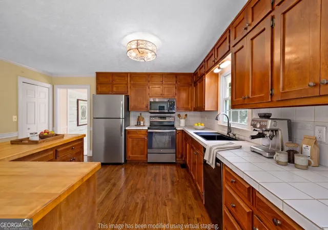 Photo 3 of Single family home for sale at 4172 Kings Hwy, Douglasville, GA 30135 | MLS# 10826852 | Listing updated on 2026-09-14