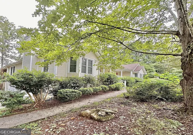 3rd image of 439 Abbington Ln, Douglasville, GA 30134 | MLS# 10826094