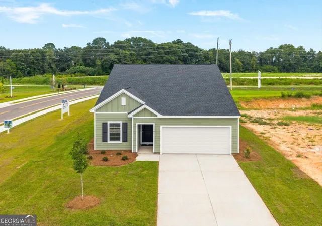 Photo 3 of Single family home for sale at 701 Riverton Ln, Statesboro, GA 30461 | MLS# 10827085 | Listing updated on 2026-08-24