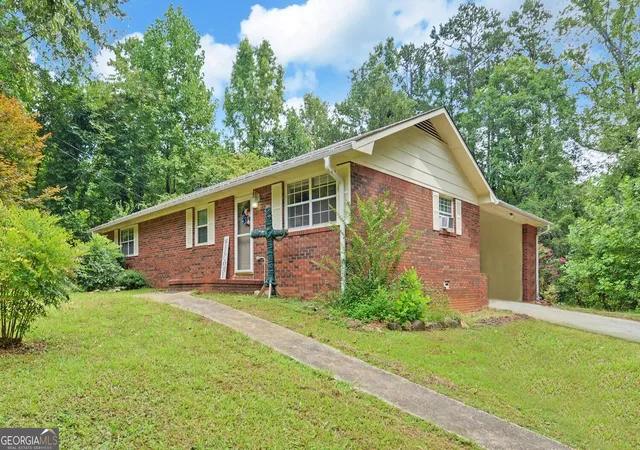 Photo 1 of Single family home for sale at 275 Sherwood St, Toccoa, GA 30577 | MLS# 10834674 | Listing updated on 2026-09-10