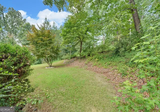 Photo 27 of Single family home for sale at 275 Sherwood St, Toccoa, GA 30577 | MLS# 10834674 | Listing updated on 2026-09-10