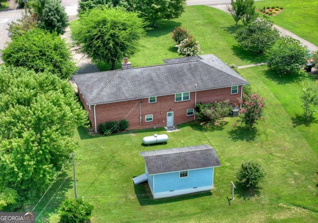 Photo 3 of Single family home for sale at 210 Lavista Dr, Blue Ridge, GA 30513 | MLS# 10816863 | Listing updated on 2026-09-14