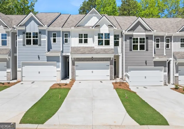 Photo 1 of Townhouse for sale at 4211 Merlin Pass, Gainesville, GA 30506 | MLS# 10788817 | Listing updated on 2026-09-08
