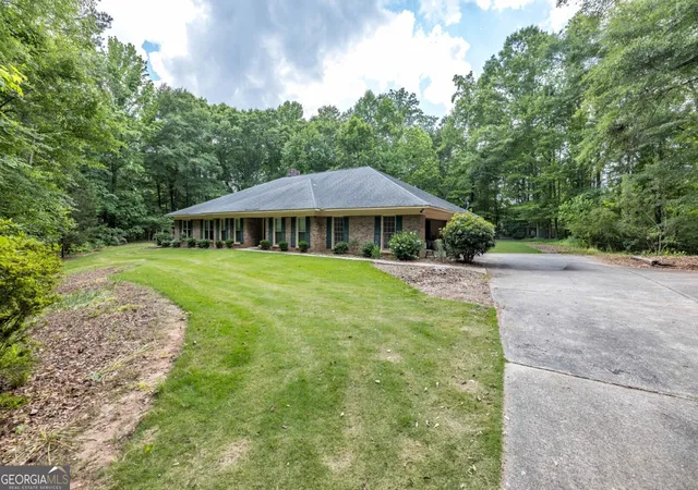 Homes for sale in Columbus, GA | 9509 Chickasaw Ct, Columbus, GA 31904 | MLS# 10782548