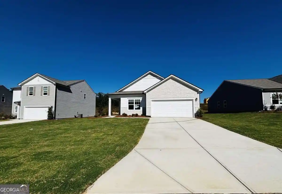 Single family home for sale at 48 Crescent Dr, Carrollton, GA 30116 | MLS# 10871004 | Listing updated on 2026-10-25