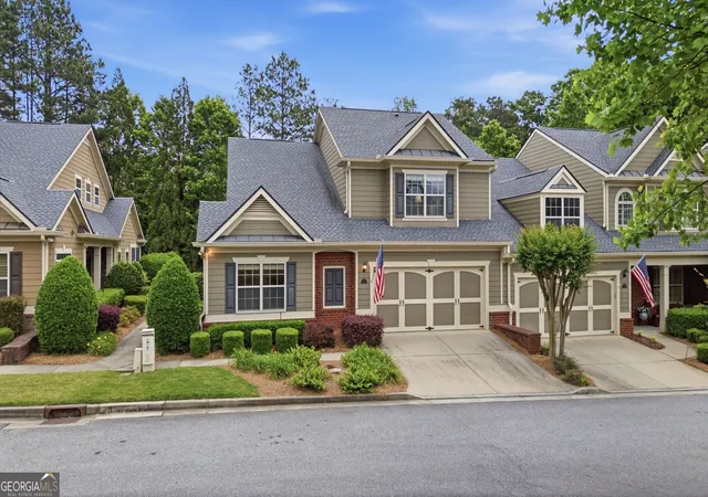 1st image of 1945 Brannon Commons Cir, Cumming, GA 30041 | MLS# 10759754