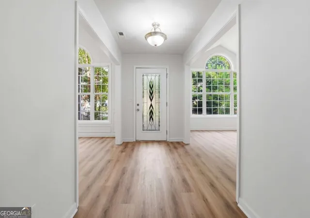Photo 3 of Single family home for sale at 985 Waldwick Dr, Lawrenceville, GA 30045 | MLS# 10813324 | Listing updated on 2026-09-14