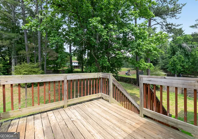 Photo 3 of Sale Pending at 71 Burton Dr, Douglasville, GA 30134 | MLS# 10768181 | Listing updated on 2026-08-15