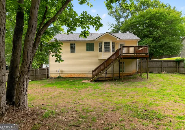 Photo 4 of Sale Pending at 71 Burton Dr, Douglasville, GA 30134 | MLS# 10768181 | Listing updated on 2026-08-15