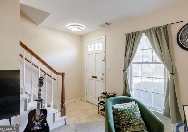 Listing Photo 1 - Condo for sale in building located at 315 Georgetown Dr, Athens, GA 30605