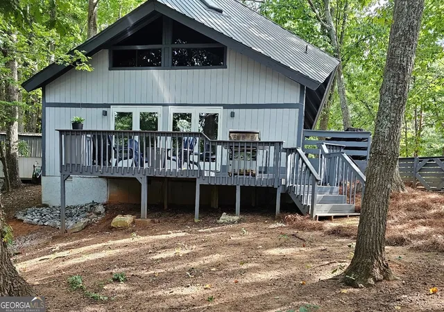 Photo 1 of Sale Pending at 3304 The Trail Rd, Gainesville, GA 30501 | MLS# 10836058 | Listing updated on 2026-09-27