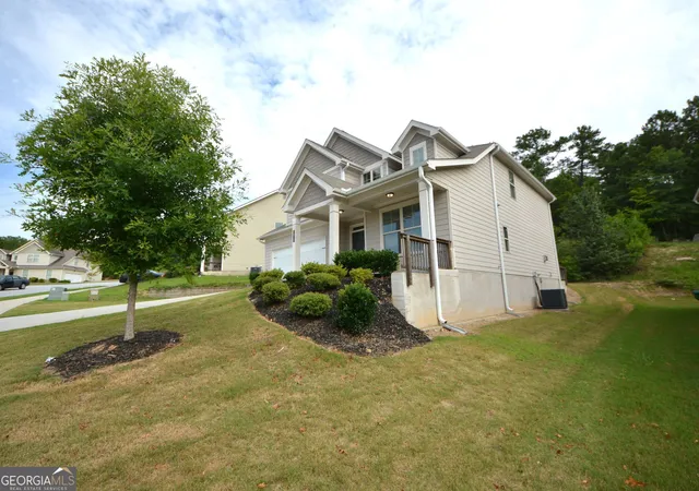3rd image of 2372 Haliard Wy, Lithonia, GA 30058 | MLS# 10806330
