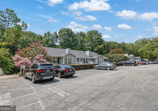 31st image of 1004 Vicksburg Pl, Sandy Springs, GA 30350 | MLS# 10796786