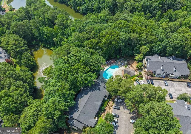5th image of 1004 Vicksburg Pl, Sandy Springs, GA 30350 | MLS# 10796786