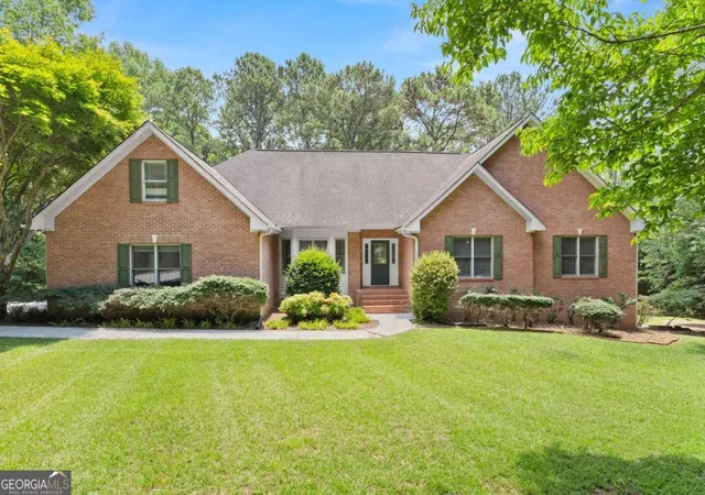 Photo 3 of Single family home for sale at 2405 Brooks Rd, Dacula, GA 30019 | MLS# 10799410 | Listing updated on 2026-08-29