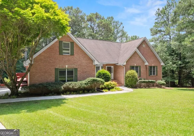 Photo 3 of Single family home for sale at 2405 Brooks Rd, Dacula, GA 30019 | MLS# 10799410 | Listing updated on 2026-10-09