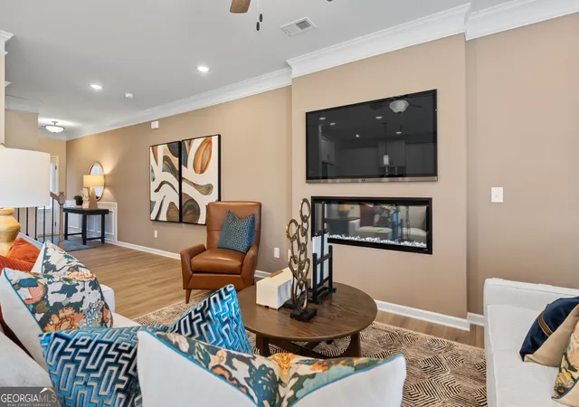 Photo 2 of Townhouse for sale at 832 Crescent Dr #60, Riverdale, GA 30274 | MLS# 10622519 | Listing updated on 2026-09-08