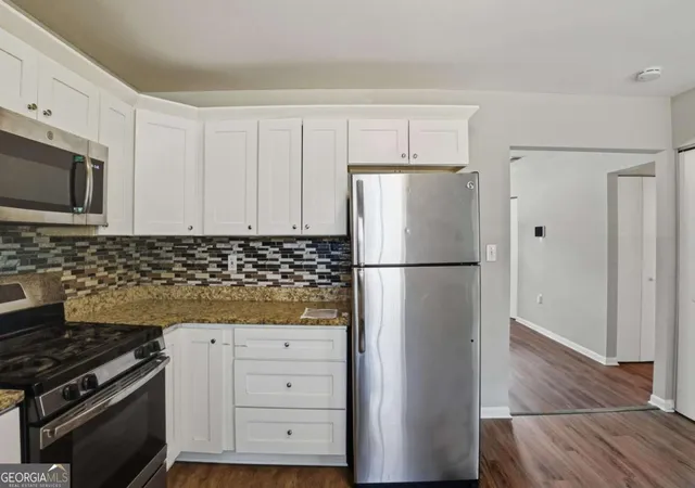 Photo 3 of Sale Pending at 4039 Codel St SW, Atlanta, GA 30331 | MLS# 10780181 | Listing updated on 2026-07-28