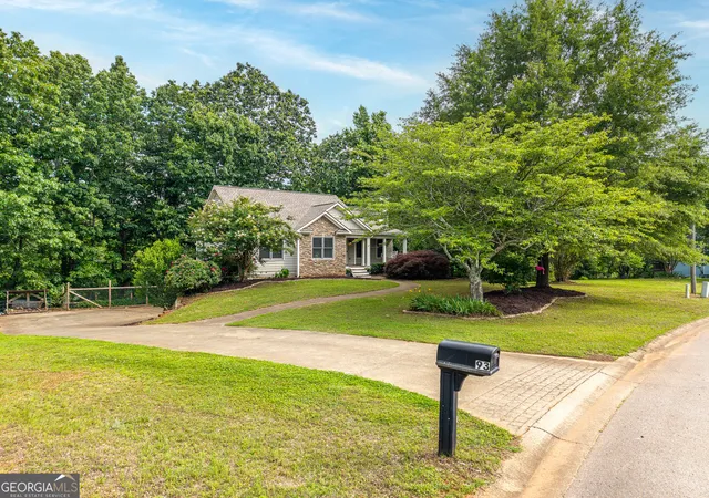 Homes for sale in Jasper, GA | 93 Horseshoe Bnd, Jasper, GA 30143 | MLS# 10778174