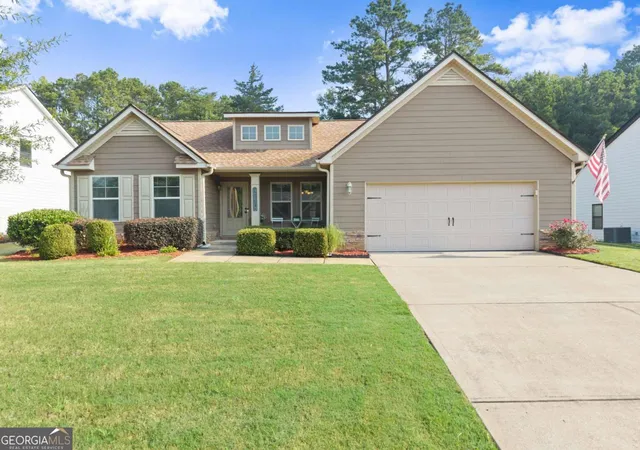2nd image of 3875 Spring Ridge Dr, Cumming, GA 30028 | MLS# 10819305