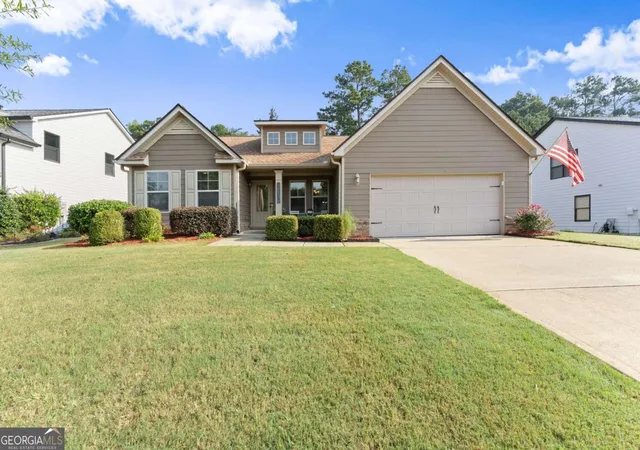 3rd image of 3875 Spring Ridge Dr, Cumming, GA 30028 | MLS# 10819305