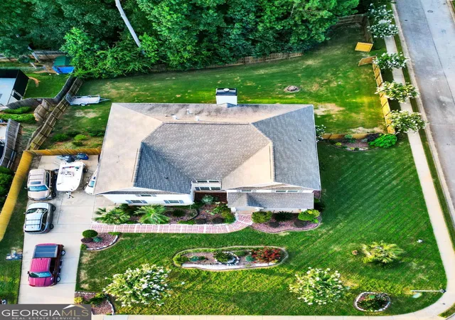 3rd image of 300 Onyx Dr, Mcdonough, GA 30252 | MLS# 10819044
