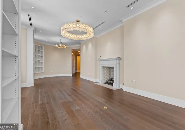 Homes for sale in Atlanta, GA | 3376 Peachtree Rd Ne #35A, Atlanta, GA 30326 | MLS# 10710450