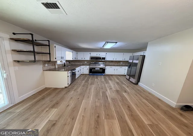 6th image of 140 James Ct, Palmetto, GA 30268 | MLS# 10828777