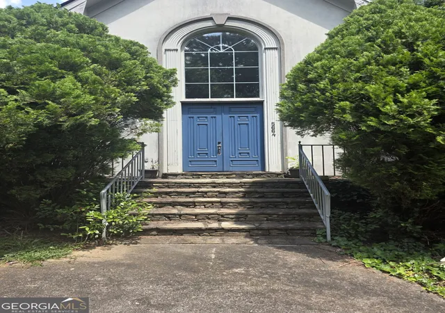 Photo 1 of Sale Pending at 5664 Silver Ridge Dr, Stone Mountain, GA 30087 | MLS# 10819959 | Listing updated on 2026-09-04