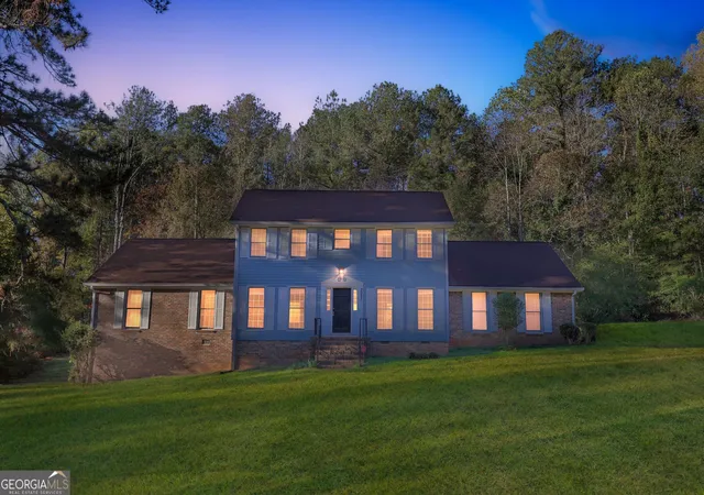 4th image of 3927 Scarlet Ohara Dr, Ellenwood, GA 30294 | MLS# 10643131