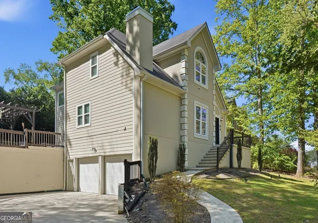 Photo 4 of Single family home for sale at 4100 Ah Tee Trl, Snellville, GA 30039 | MLS# 10777252 | Listing updated on 2026-08-06