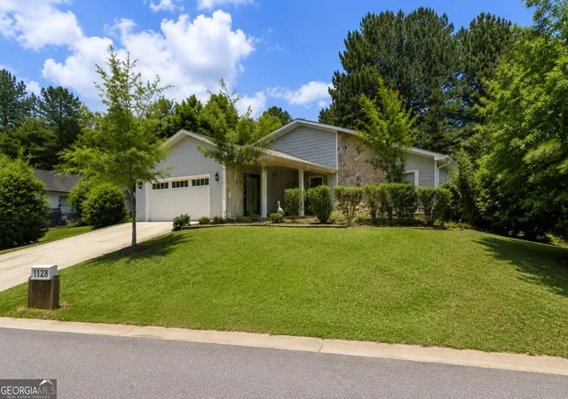 Homes for sale in Norcross, GA | 1128 Hillcrest Ct Nw, Norcross, GA 30093 | MLS# 10775522
