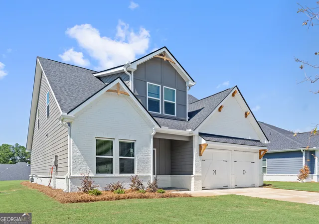 Photo 1 of Single family home for sale at 61 Faulkner Cir, Social Circle, GA 30025 | MLS# 10737507 | Listing updated on 2026-09-11