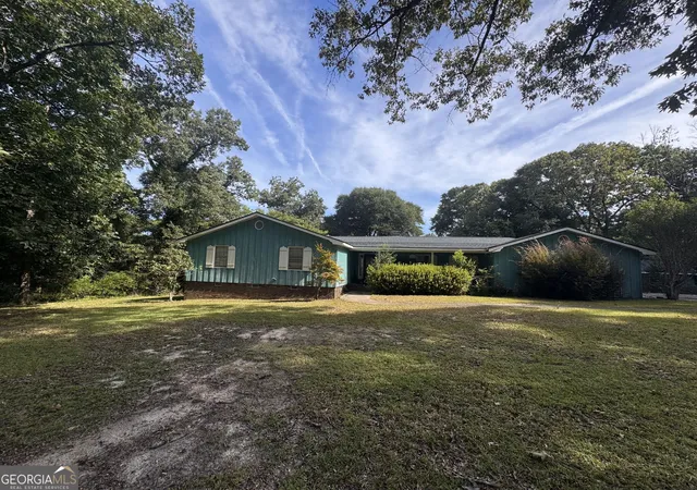 Photo 1 of Sale Pending at 110 Bayview Dr, Perry, GA 31069 | MLS# 10823549 | Listing updated on 2026-09-09